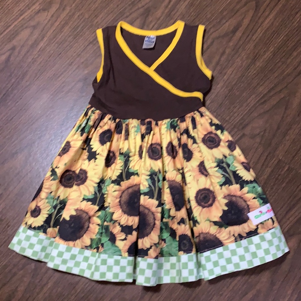 Chris n Missy sunflower dress size 4 - Picture 1 of 3